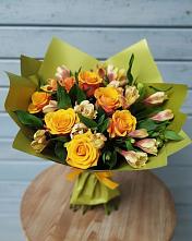 Букет цветов из:  Альстромерии и Розы #REPLACE_PRED# Посёлок имени М. И. Калинина