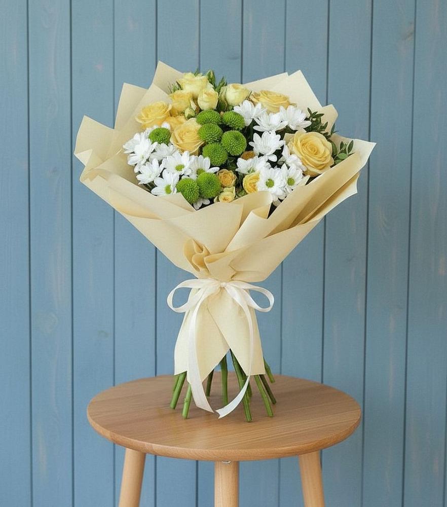Букет цветов из: Хризантемы и Розы в Посёлок имени М. И. Калинина