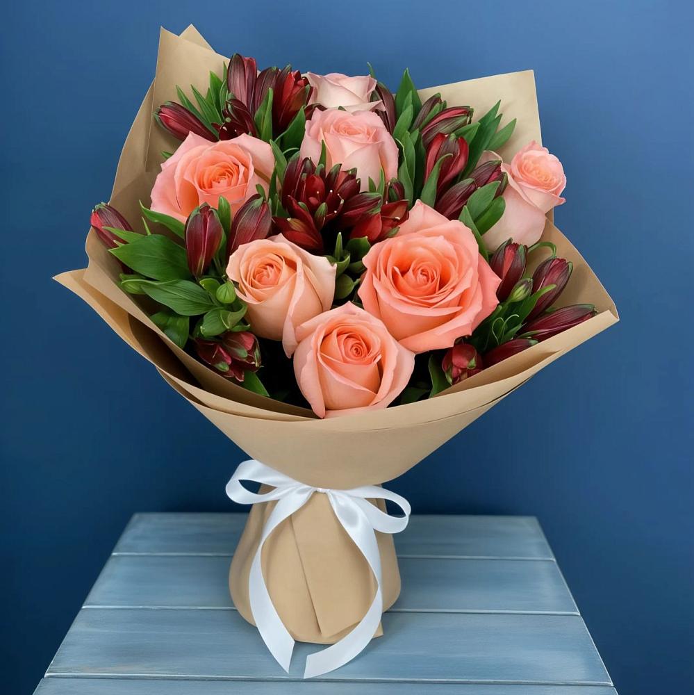 Букет цветов из: Розы и Альстромерии в Посёлок имени М. И. Калинина