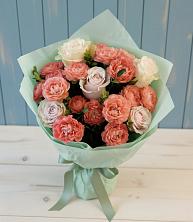 Букет цветов из:  Розы в Посёлок имени М. И. Калинина