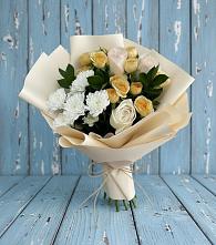 Букет цветов из:  Розы и Хризантемы в Посёлок имени М. И. Калинина