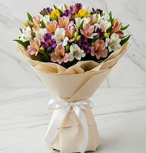 Букет цветов из:  Альстромерии в Посёлок имени М. И. Калинина