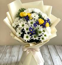 Букет цветов из:  Ирисы, Хризантемы и Розы #REPLACE_PRED# Посёлок имени М. И. Калинина