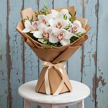 Букет цветов из:  Орхидеи и Розы в Посёлок имени М. И. Калинина